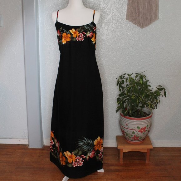 Jade Fashions Dresses & Skirts - Black Hawaiian Maxi Dress